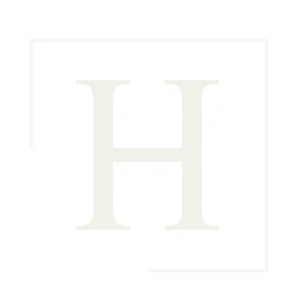 Logo transparent de Construction HERA, lettre H stylisée sur fond clair